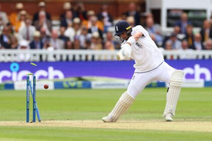 Trei jucatori din Anglia selectati pentru meciul de incalzire inainte de al doilea Test Ashes