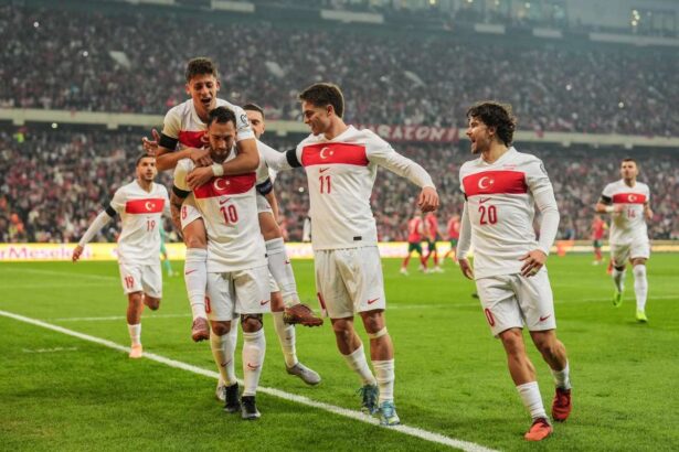Turcia invinge Bulgaria cu 2 0 in calificarile pentru Cupa Mondiala