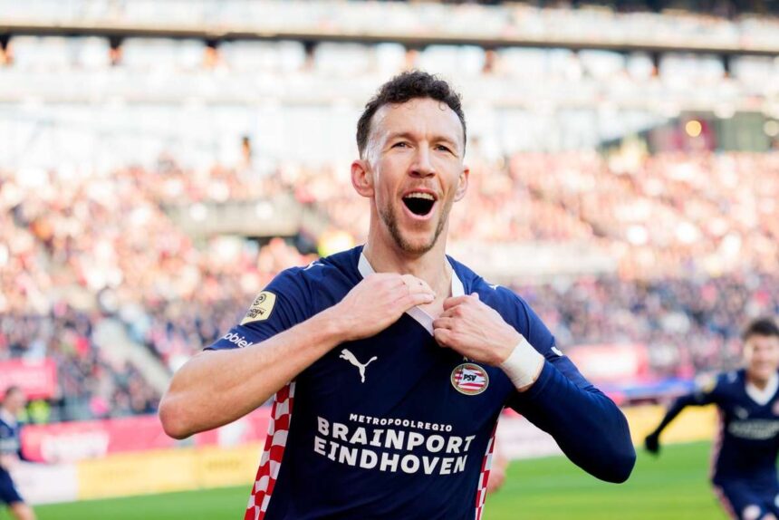 10 oameni PSV revine la Utrecht pentru victorie record