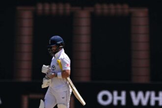 Anglia numeste XI pentru meciul din Ziua Craciunului la Melbourne