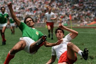 Antrenorul Bafana Bafana Hugo Broos incheie cercul in Mexic dupa 40 de ani