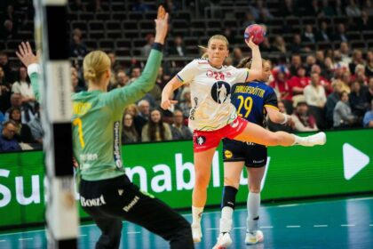 Campionatul Mondial de Handbal Feminin Norvegia invinge Suedia in Runda Principala