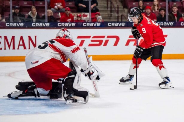 Canada domin danezii neajutorati pentru a ramane neinvinsa la Campionatele Mondiale de Juniori