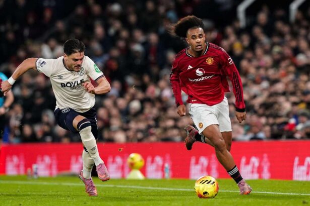 Ce atacant ar trebui Manchester United sa vanda lui Roma
