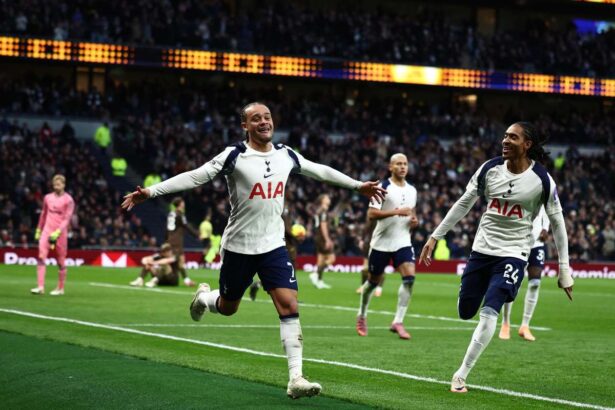 Chelsea si Tottenham vor vizita Sydney in iulie 2026