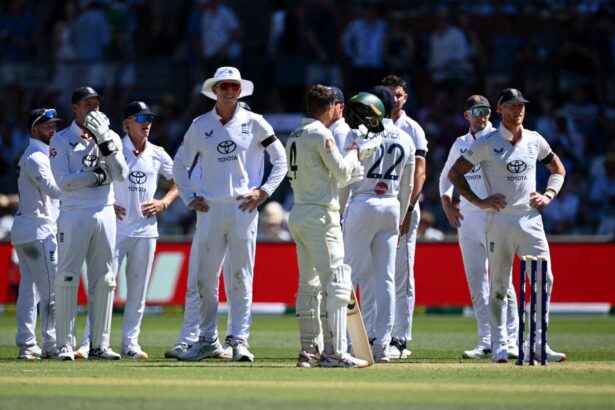 Cricketul Australia regreta eroarea Snicko care a stricat prima zi