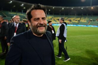 Fost membru al conducerii Galatasaray retinut intr o ancheta privind pariurile din Turcia