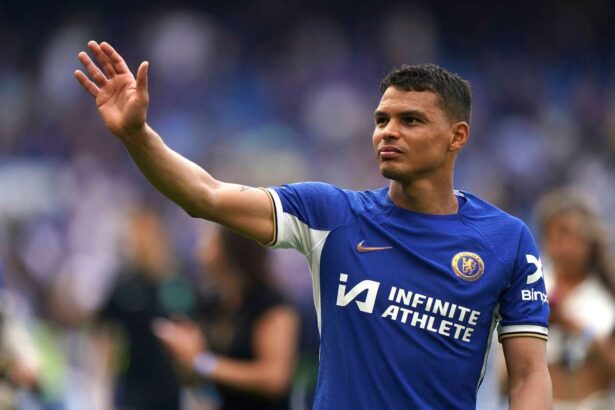 Fostul fundas al Chelsea si Braziliei Thiago Silva se alatura Porto