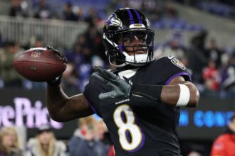 Fundasul Ravens Lamar Jackson este listat ca indoielnic pentru meciul de sambata impotriva Packerilor