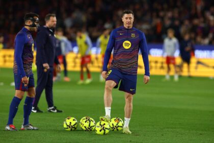 Lewandowski revine pentru meciul crucial al Barcelona cu Villarreal dar Pedri este absent