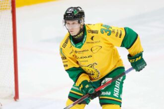 Liiga Tappara invinge Hameenlinna conduce cu cinci datorita victoriei lui Ilves la lovituri de departajare impotriva lui Assat