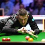 Mark Selby il invinge pe Judd Trump in finala stransa a Campionatelor UK