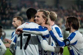 OB surprinde liderii ligii AGF cu un penalty discutabil in primul meci din sferturile cupei