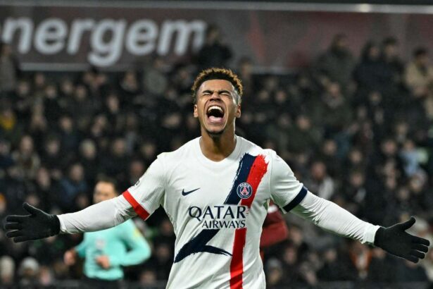 PSG castiga 3 2 impotriva Metz pentru a ajunge pe primul loc in Ligue 1