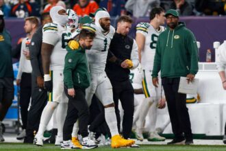Packers Micah Parsons rupe ACL iese din sezon dupa infrangere
