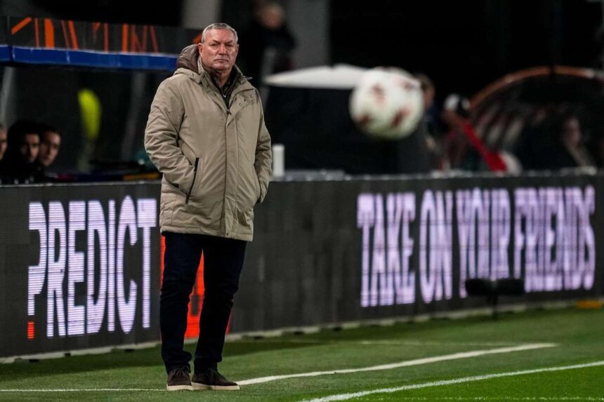 Ron Jans de la FC Utrecht a ratat un singur lucru impotriva Nottingham Forest 660 de milioane
