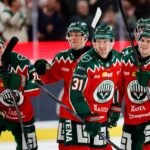 SHL Frolunda incheie anul cu a 11 a victorie consecutiva impotriva lui Farjestad in timp ce Vaxjo aflat pe locul patru invinge Rogle aflat pe locul trei
