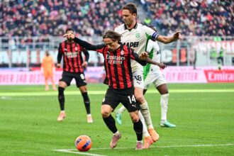 Serie A AC Milan Tinuta La Un Egal Dramatic De Sassuolo