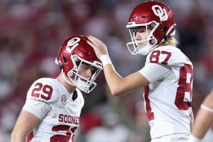 Tate Sandell este primul kicker din Oklahoma care castiga Lou Groza Award