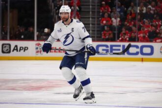 Victor Hedman de la Lightning va avea o operatie la cot vizeaza revenirea la Olimpiada de Iarna