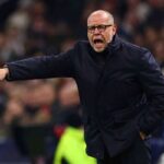 Ajax va pastra managerul interimar Fred Grim pentru sezon