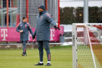 Bayern Munich fara Jamal Musiala si Joshua Kimmich pe masura ce Bundesliga reincepe