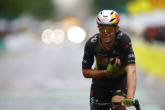 Belgiei Wout van Aert a avut operatie reusita dupa fractura din accident