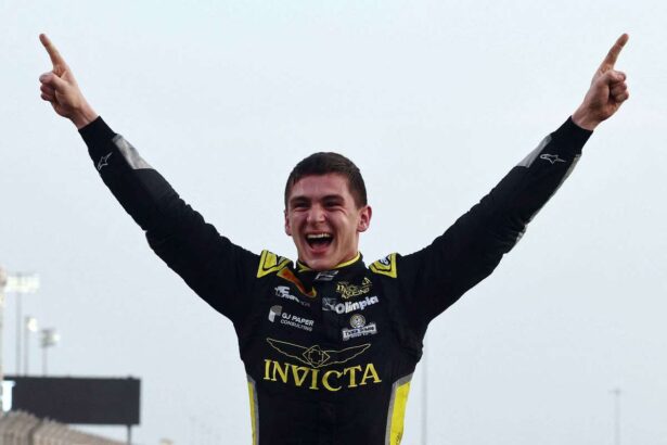 Campionii F1 McLaren recruteaza Fornaroli si OWard ca rezerve