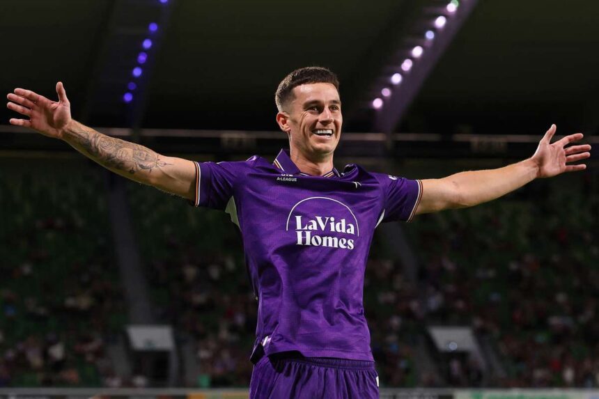 Echipa saptamanii A League Jucatorii din Auckland si Sydney domina XI