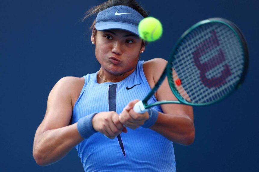 Emma Raducanu se retrage din meciul cu Naomi Osaka la United Cup din cauza problemelor de fitness