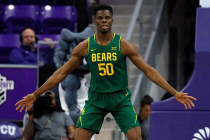 Fostul jucator din NBA debuteaza cu Baylor Bears in baschetul universitar
