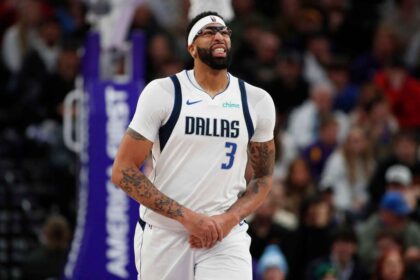 Mavs Anthony Davis poate fi absent pentru luni din cauza unei accidentari