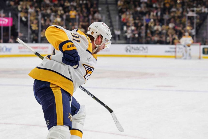 Rezumat NHL MacKinnon si Stamkos ating obiective marcante in victorii