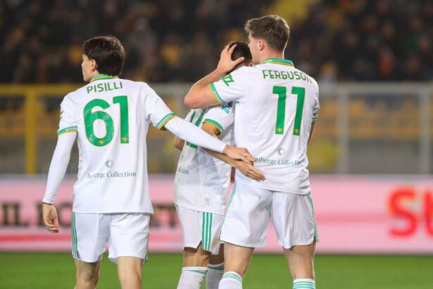 Roma se apropie de varful Serie A dupa victoria impotriva Lecce
