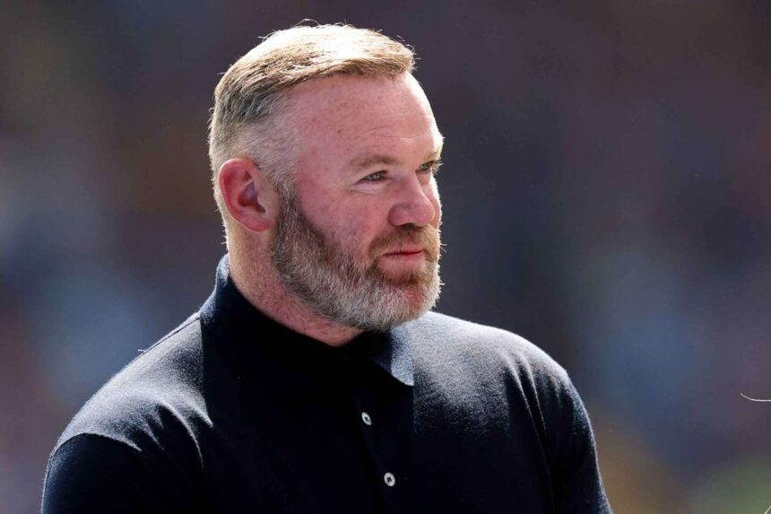 Wayne Rooney dornic sa revina la Man Utd daca Carrick devine manager interimar