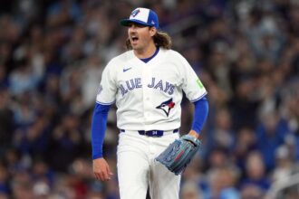 Blue Jays Incepator Kevin Gausman Stabileste Record De Ziua Deschiderii