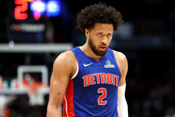 Cade Cunningham Iese Indefinit Dintr un Mare Eec Pentru Pistons