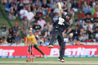 Devon Conway conduce Noua Zeeland la victorie in mare victorie T20 impotriva Africii de Sud