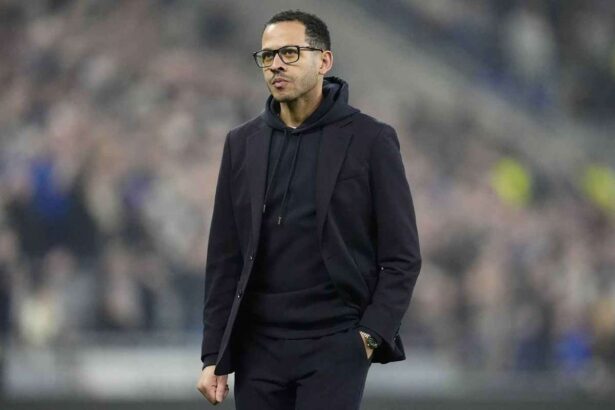 Liam Rosenior frustrat de goluri ieftine pe moment ce dealul Everton provoca o mare ruptura pentru Chelsea