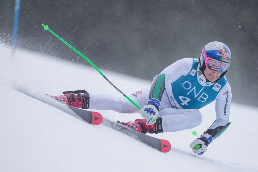 Lucas Pinheiro Braathen Castiga Titlul De Slalom Gigant La Cupa Mondiala