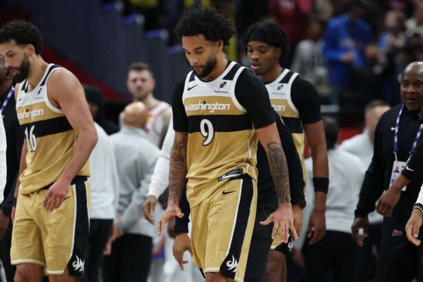 NBA suspenda Ajay Mitchell si Justin Champagnie dupa lupta din joc