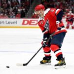 Ovechkin Se Alatura Lui Gretzky Ca Cei Doar Doi Jucatori Cu 1000 Goluri Combinat