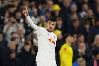 Piroe atacant de la Leeds va primi oportunitatea de a juca la Cupa Mondiala cu Surinam dupa ce a schimbat aliainta