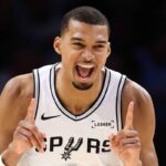 Victor Wembanyama Sparge Recordul Lucrativ NBA in Opt Minute