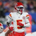 VulturiiSemneazaRapidulHollywoodBrownPentruUnContractDeUnAn