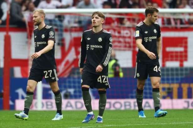 Bayern Tenar Karl Pus deoparte pentru viitor nedefinit din cauza rupturii musculare de coapsa