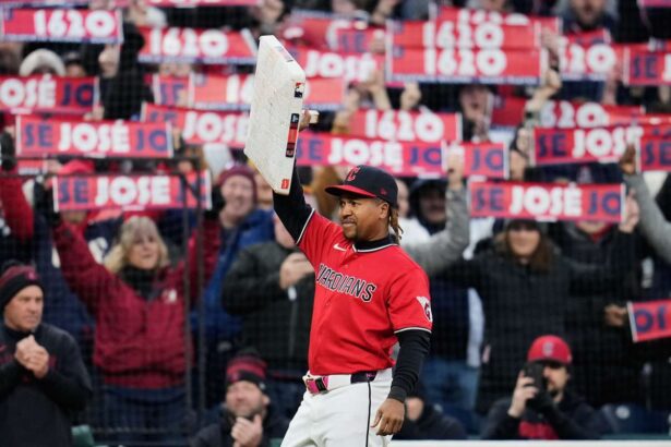 Jose Ramirez rupt recordul Cleveland Guardians care a stat pentru 108 ani