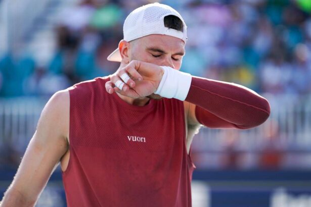 Leziunea forteaza pe Jack Draper sa se retrag din primul rnd al Barcelona Open