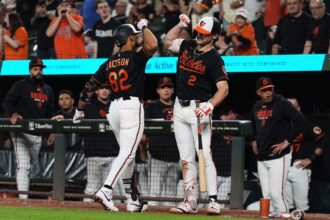 Orioles fac o comeback incredibil pentru a invinge Diamondbacks in inningurile trzii