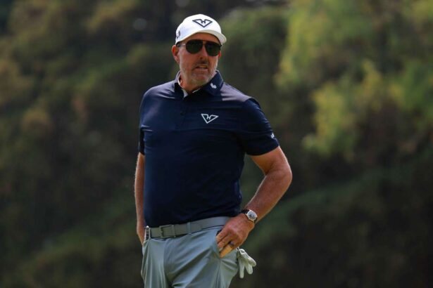 Phil Mickelson va lipsi de la Masters si va lua o pauza extinsa din cauza unor probleme de sanatate in familie